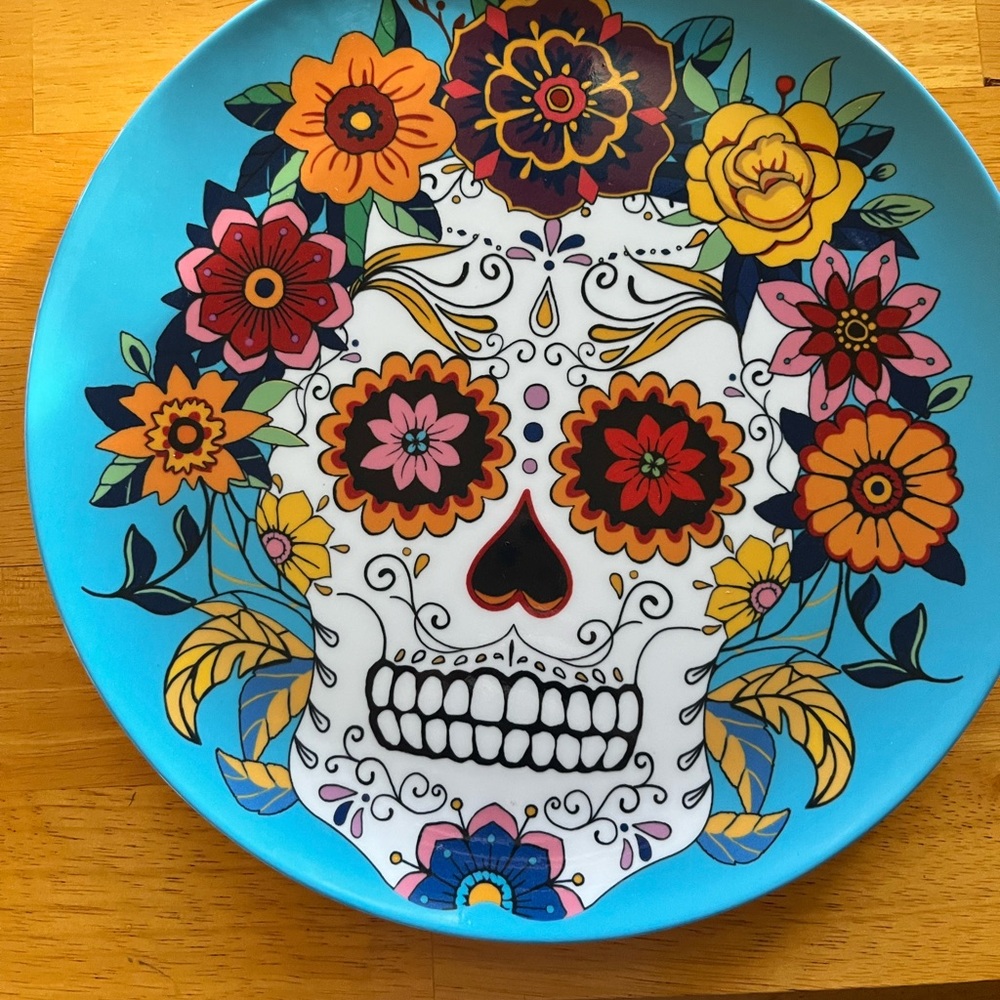 Melamine Day of the Dead Sugar Skull Set of 4 Dinner Plates - Picture 6 of 8